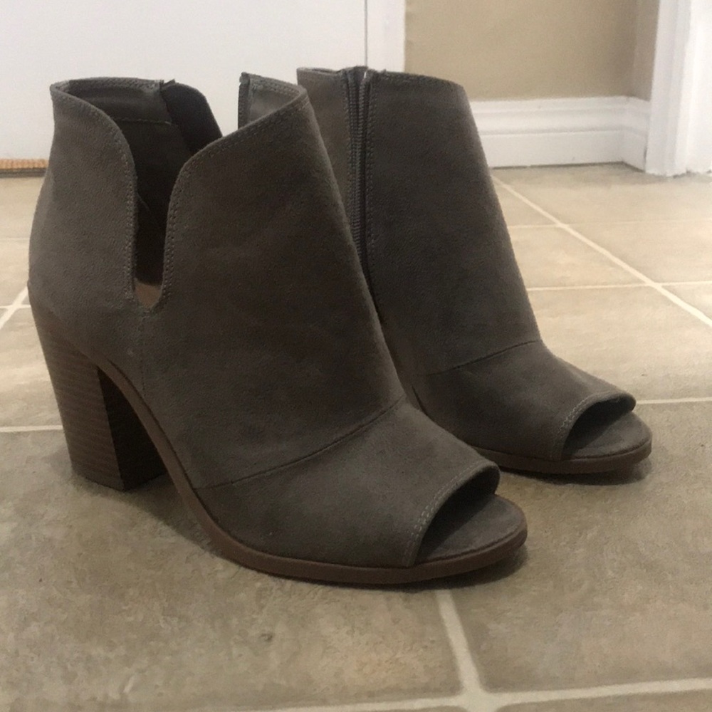 Suede ankle booties